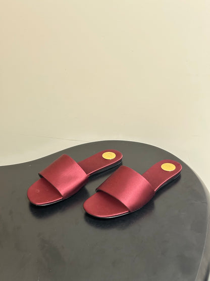 Saint Laurent Satin Square-Toe Mules – 26S Collection