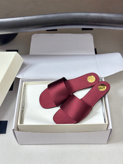 Saint Laurent Satin Square-Toe Mules – 26S Collection