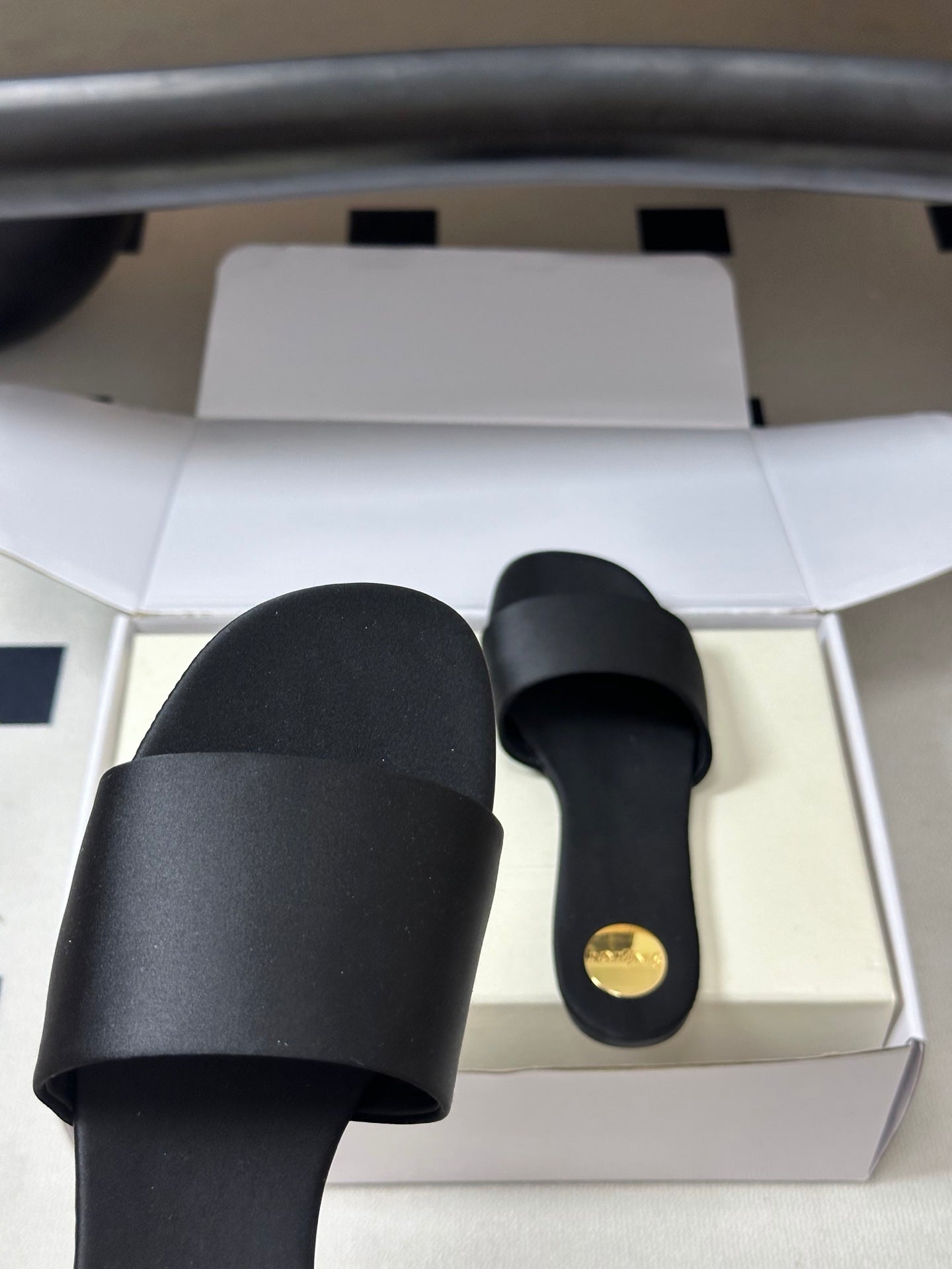 Saint Laurent Satin Square-Toe Mules – 26S Collection