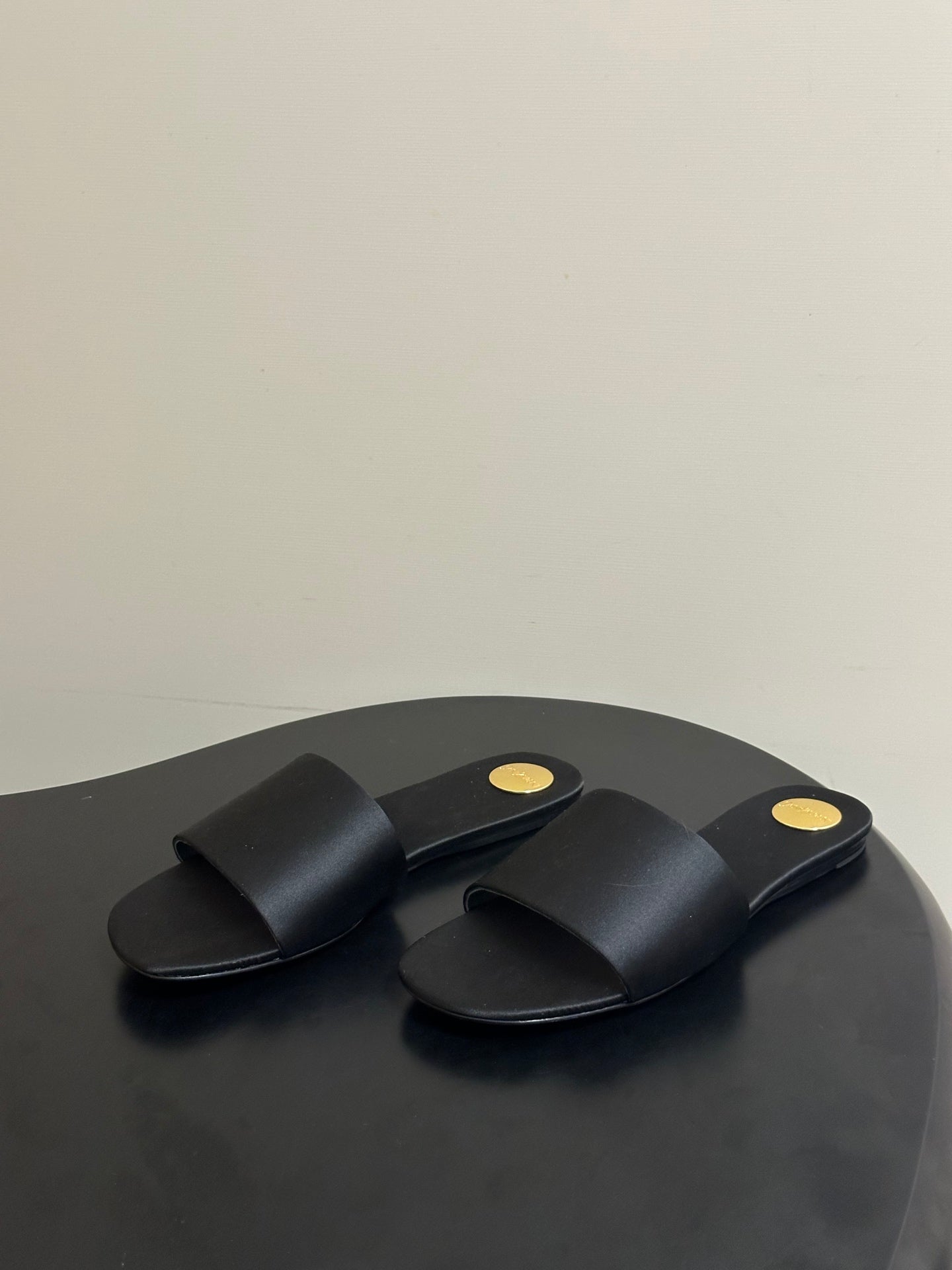 Saint Laurent Satin Square-Toe Mules – 26S Collection