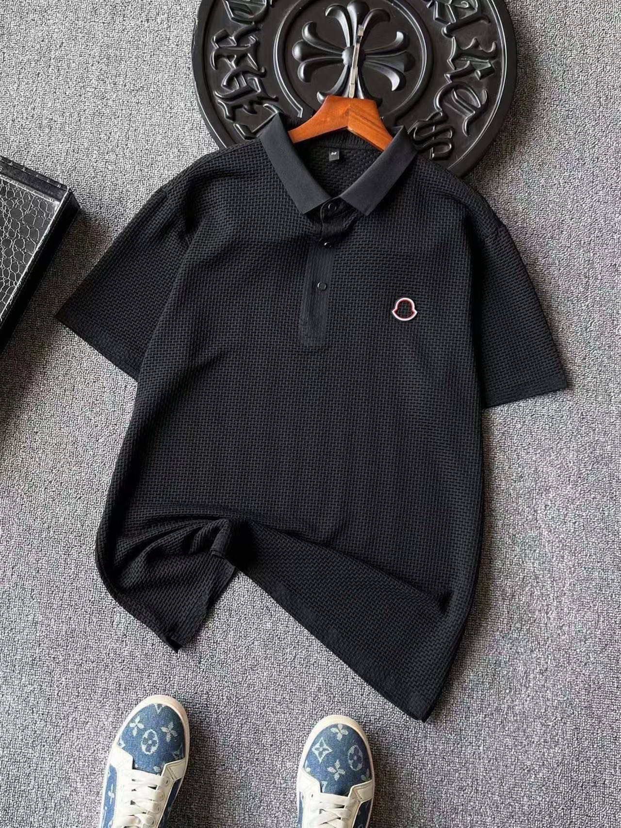 Moncler Seamless Herringbone Polo Shirt