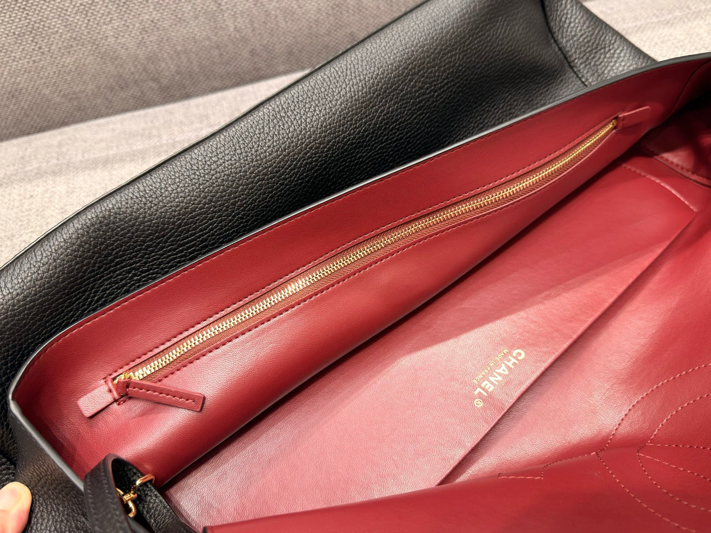 Chanel Maxi Flap – 26S