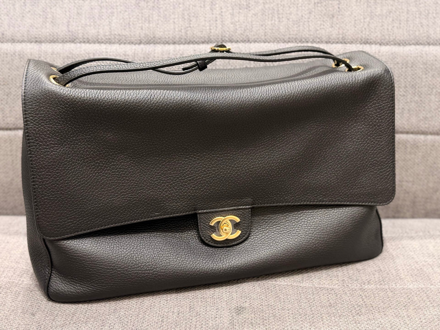 Chanel Maxi Flap – 26S
