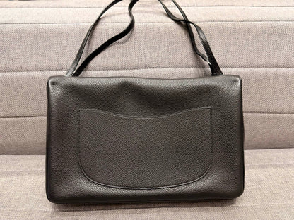 Chanel Maxi Flap – 26S