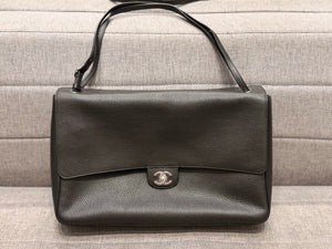 Chanel Maxi Flap – 26S