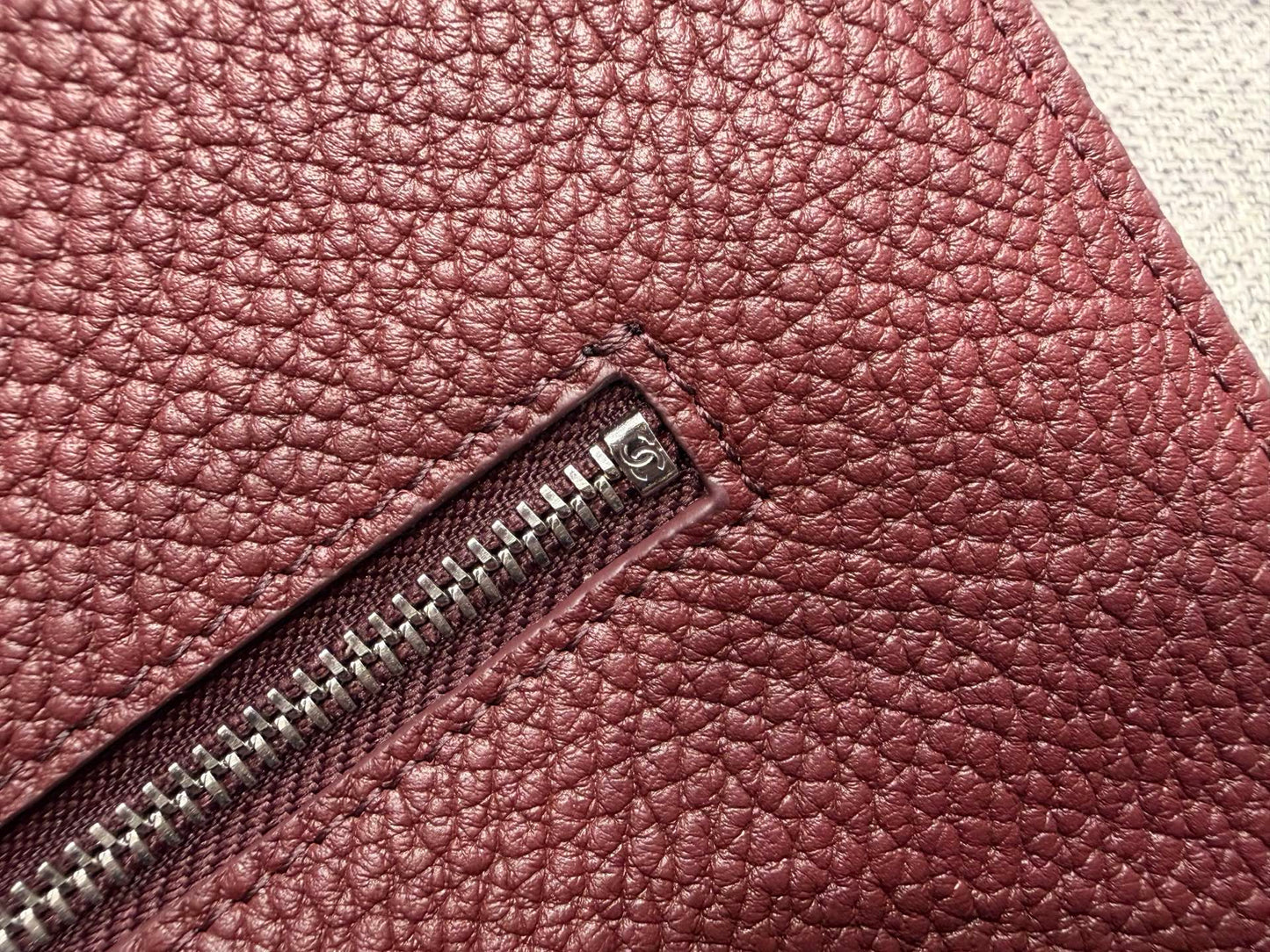 Chanel Maxi Flap – 26S