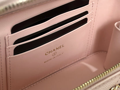 Chanel 96190 Caviar Leather Vanity Case – 26P Collection