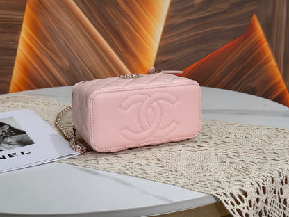Chanel 96190 Caviar Leather Vanity Case – 26P Collection