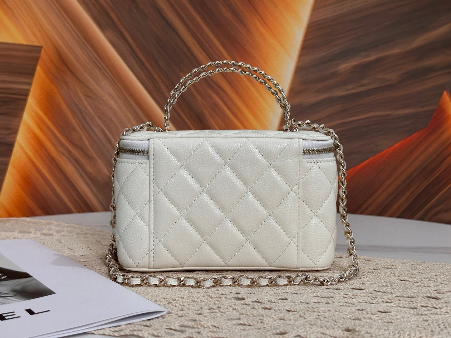 Chanel 96190 Caviar Leather Vanity Case – 26P Collection
