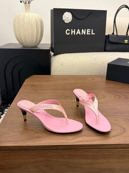 Chanel Satin Heeled Thong Sandals – 2026SS