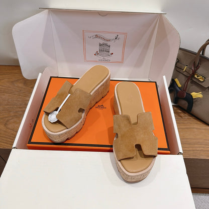 Hermès Éclair Platform Sandals – Spring/Summer 2026 Collection