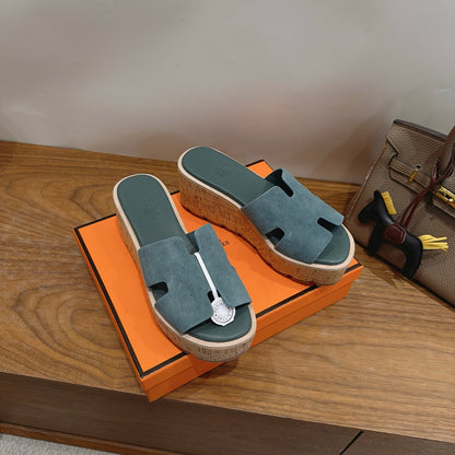Hermès Éclair Platform Sandals – Spring/Summer 2026 Collection