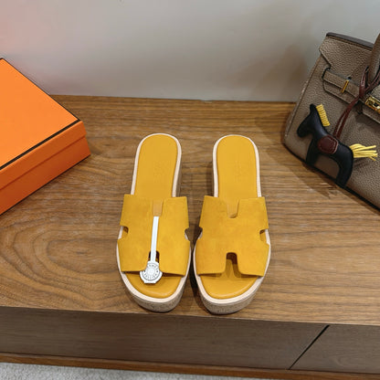 Hermès Éclair Platform Sandals – Spring/Summer 2026 Collection