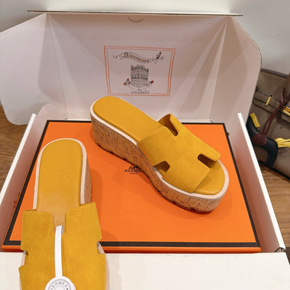 Hermès Éclair Platform Sandals – Spring/Summer 2026 Collection