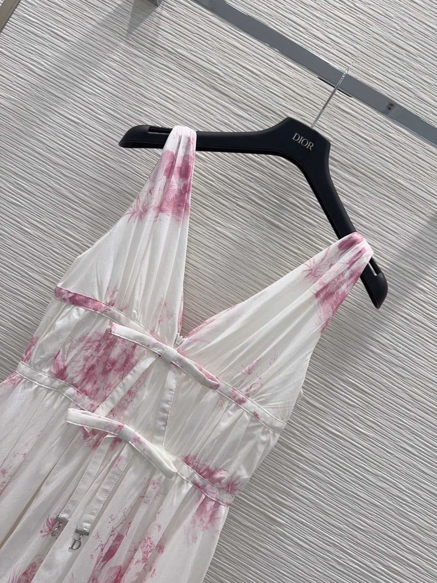 Dior Floral Print V-Neck Dress – 2026SS