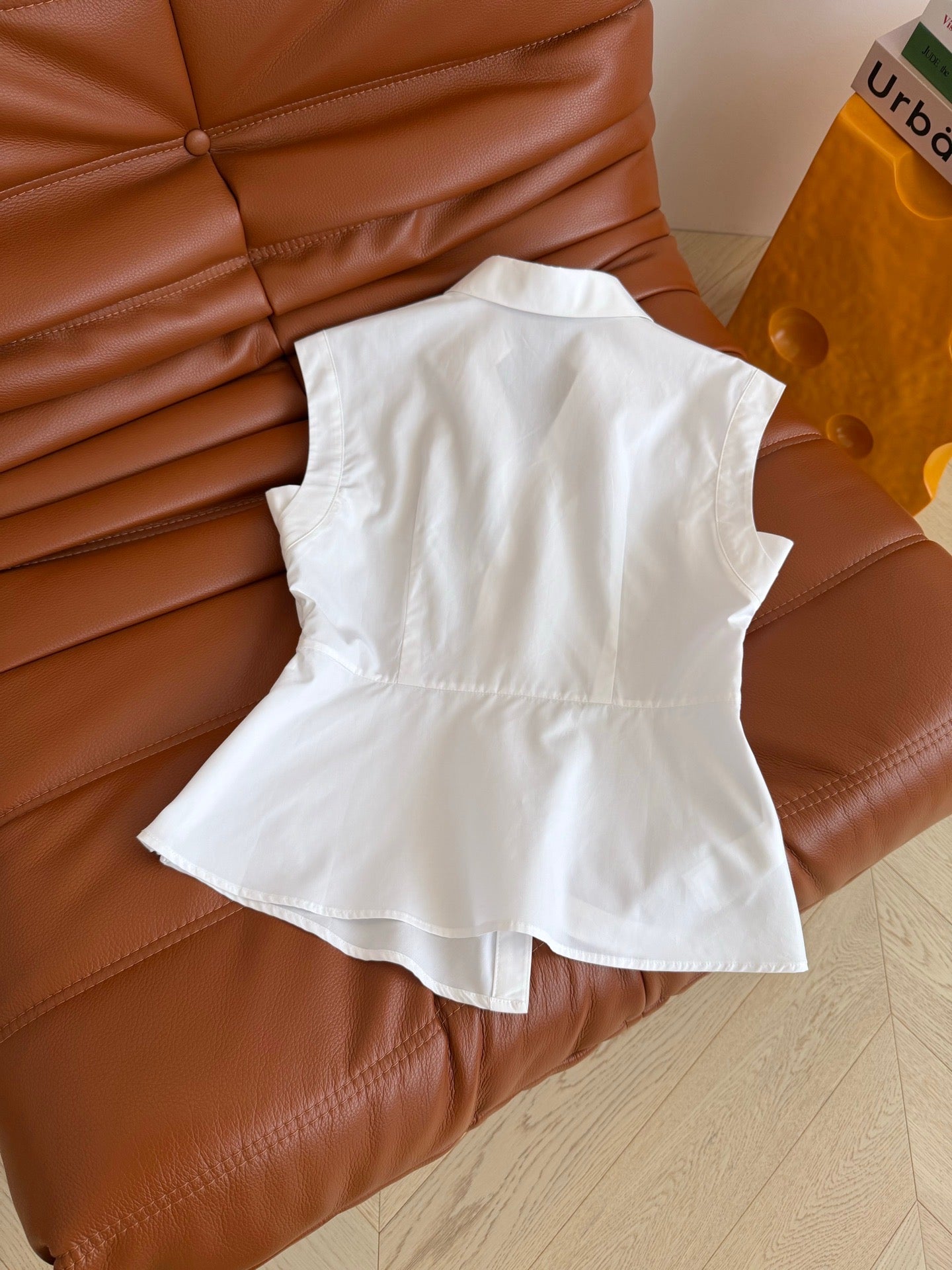 Chanel Double C Metal Irregular Knot Waist-Cinching Shirt – 26SS