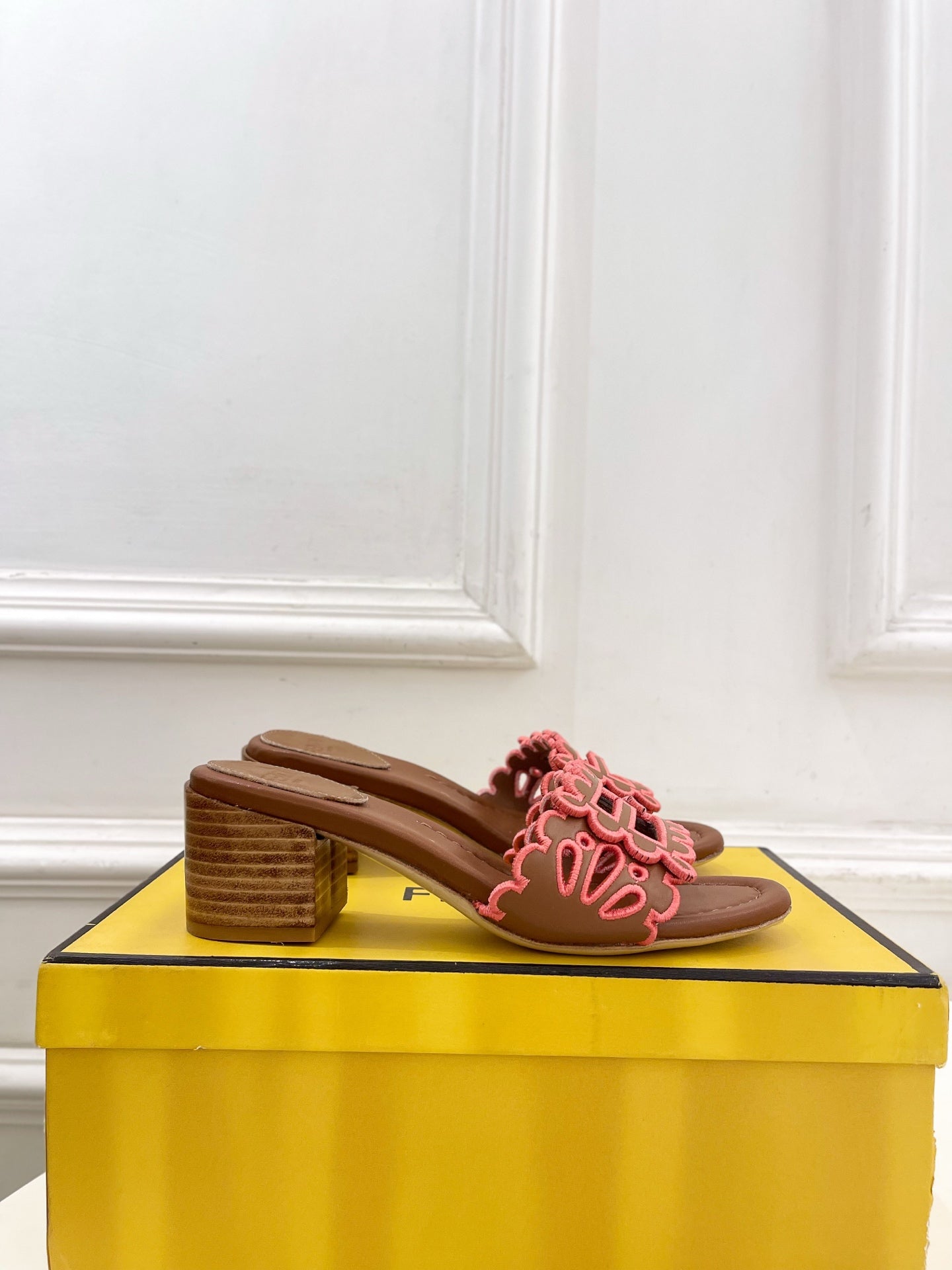 Fendi Embroidered Cutout Block Heel Sandals – Spring/Summer Collection – 26SS