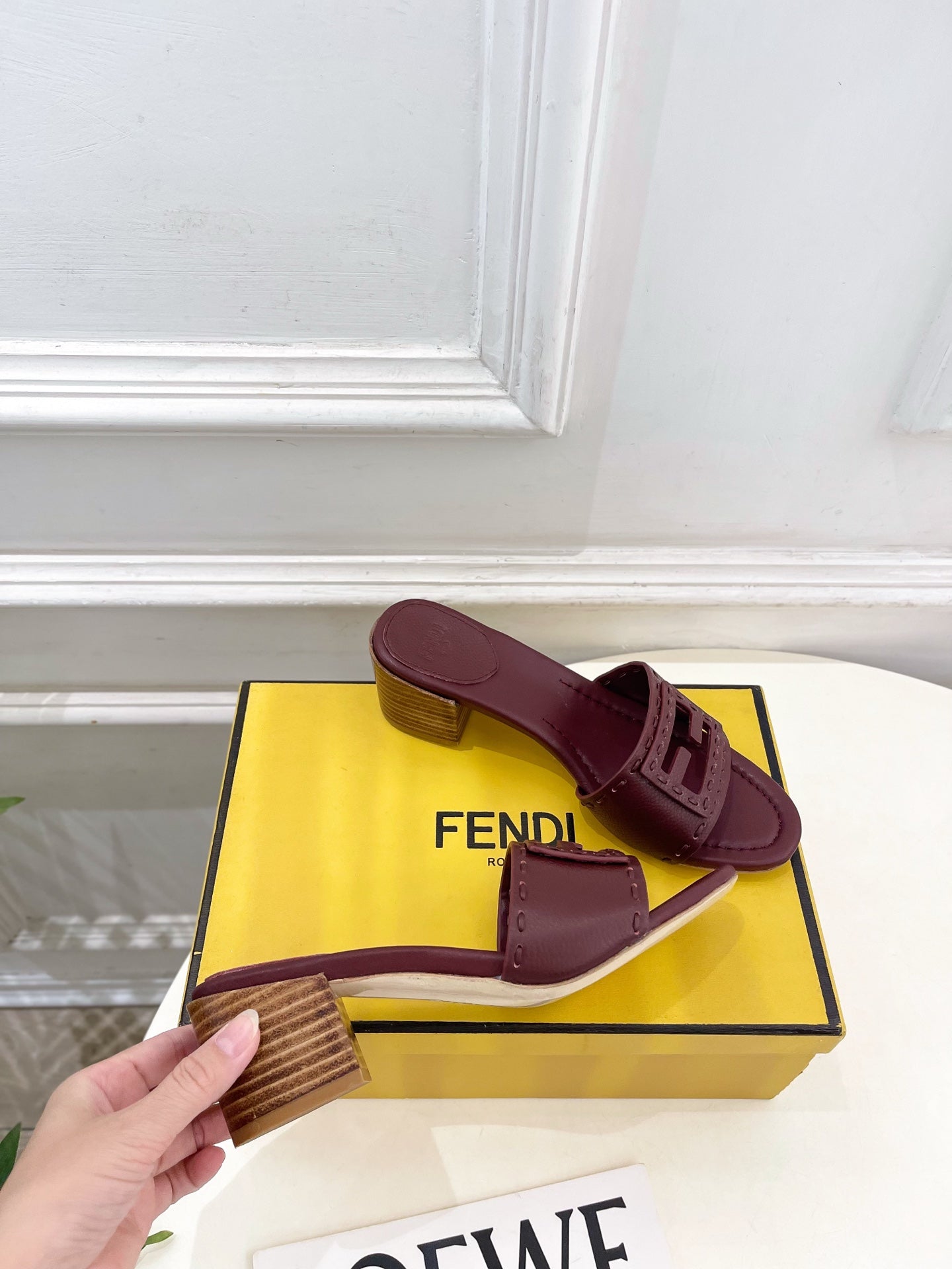 Fendi Cut-Out Chunky Heel Sandals – Spring/Summer Collection – 2026SS