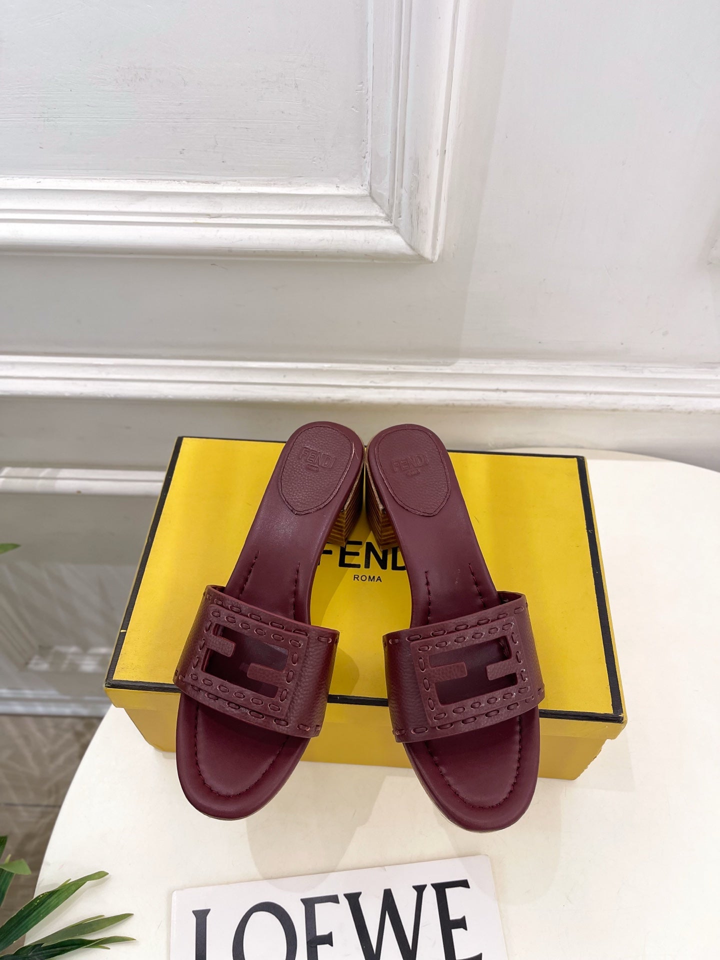 Fendi Cut-Out Chunky Heel Sandals – Spring/Summer Collection – 2026SS
