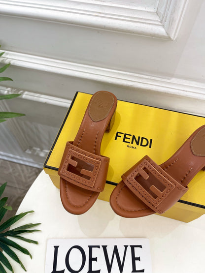 Fendi Cut-Out Chunky Heel Sandals – Spring/Summer Collection – 2026SS