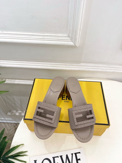 Fendi Cut-Out Chunky Heel Sandals – Spring/Summer Collection – 2026SS