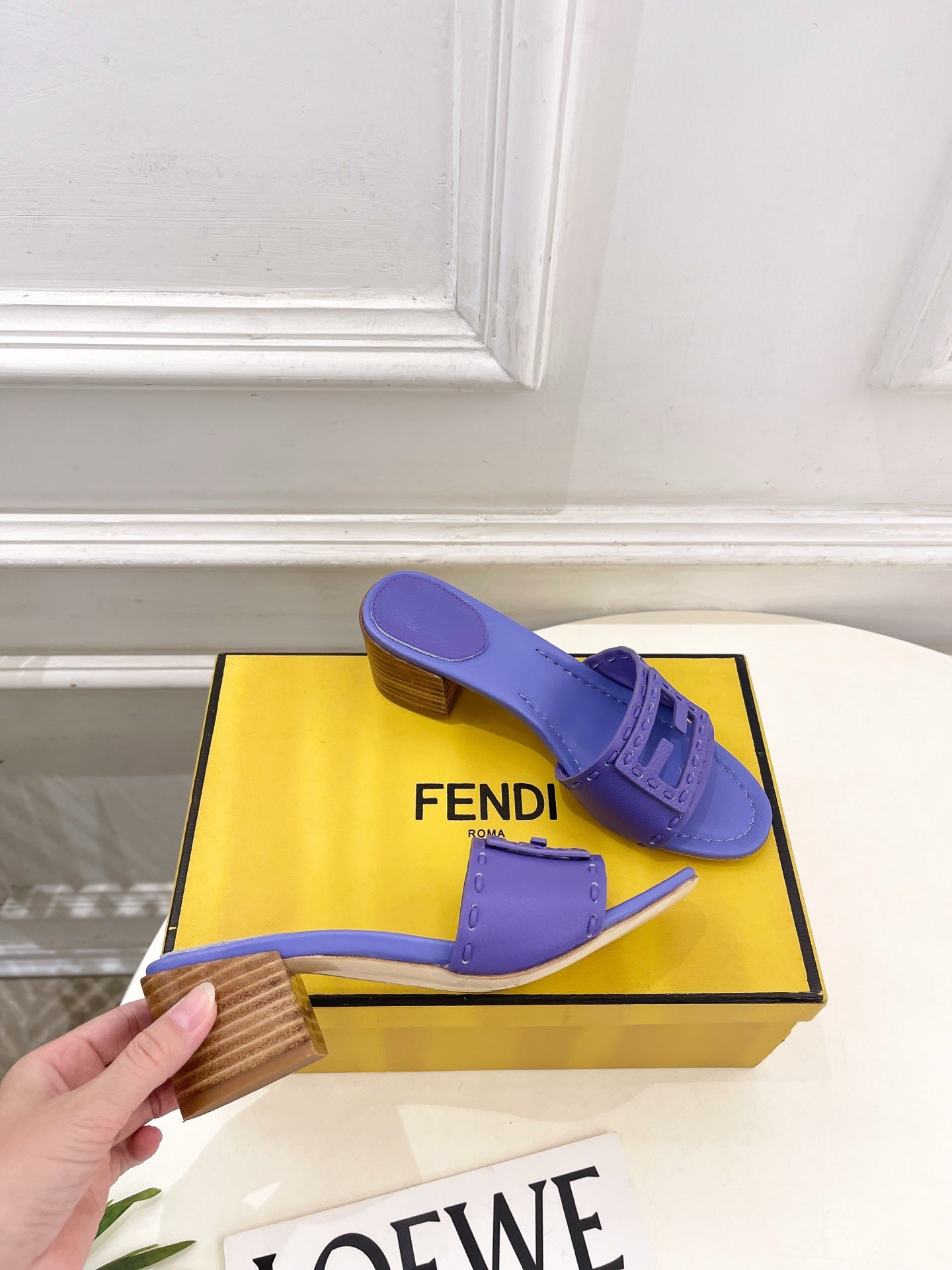Fendi Cut-Out Chunky Heel Sandals – Spring/Summer Collection – 2026SS