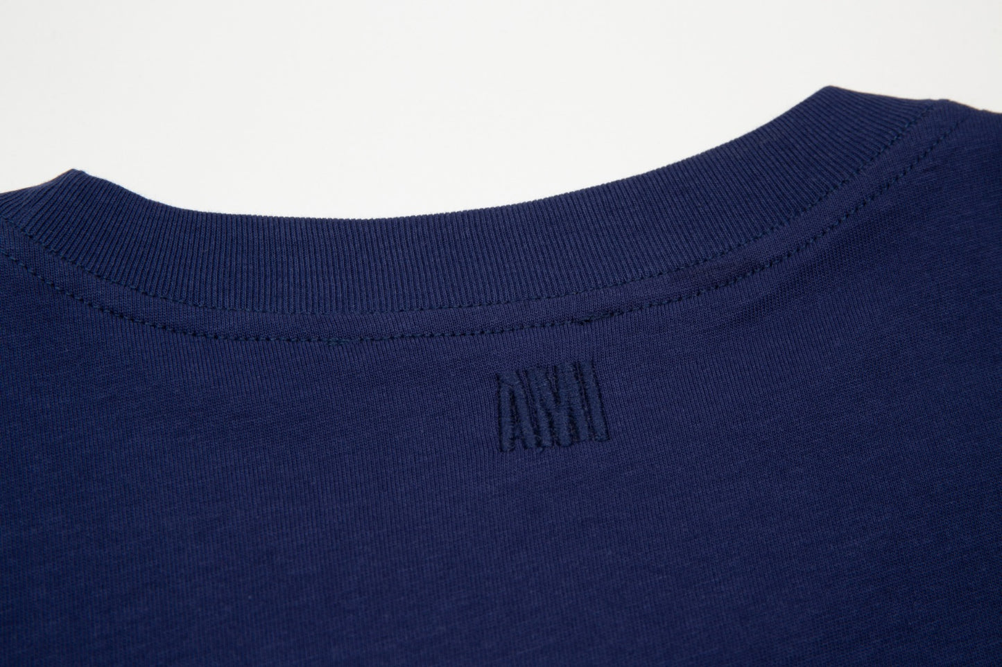Ami Paris Classic Heart Embroidered Crewneck T-Shirt