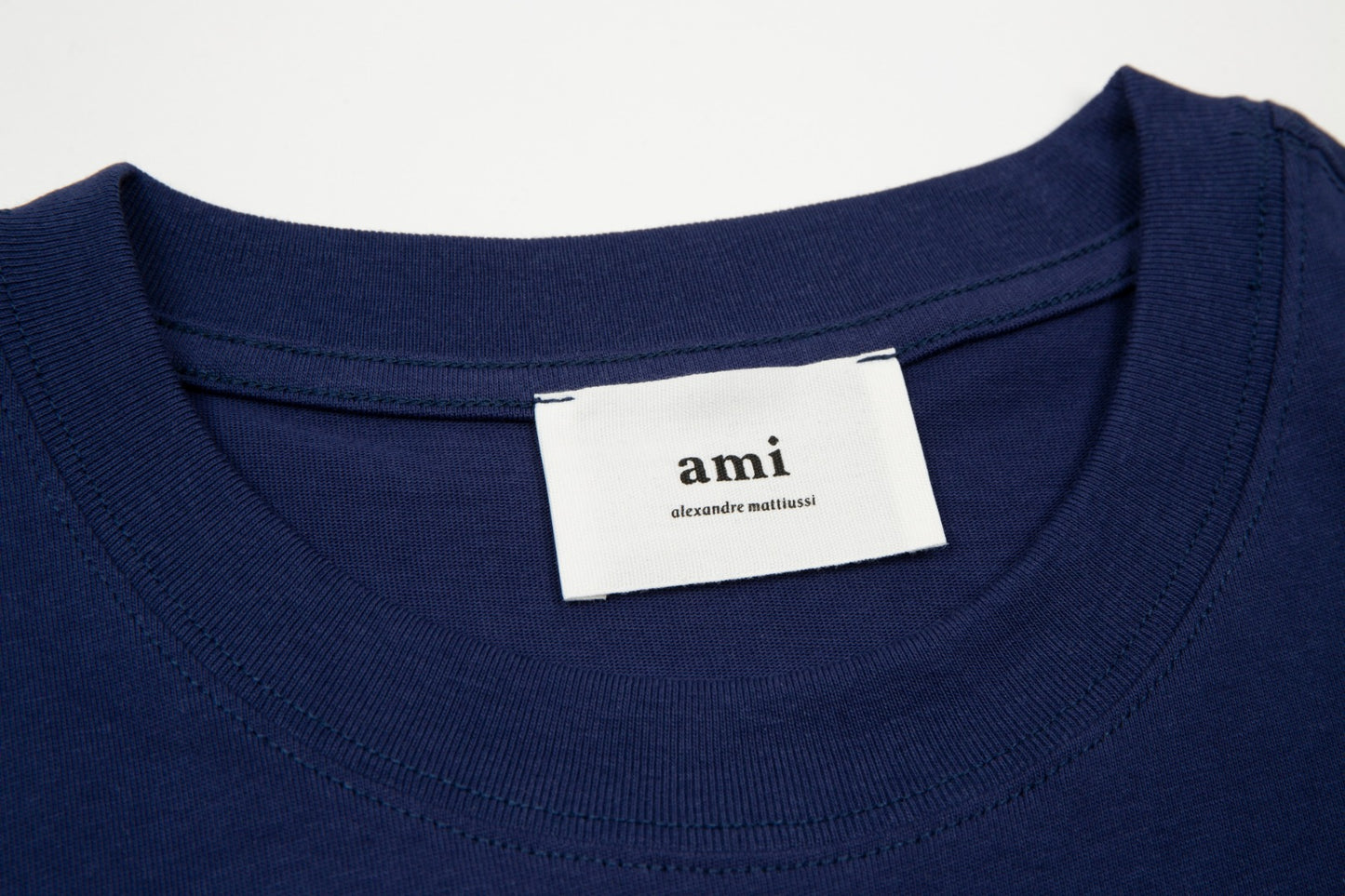 Ami Paris Classic Heart Embroidered Crewneck T-Shirt
