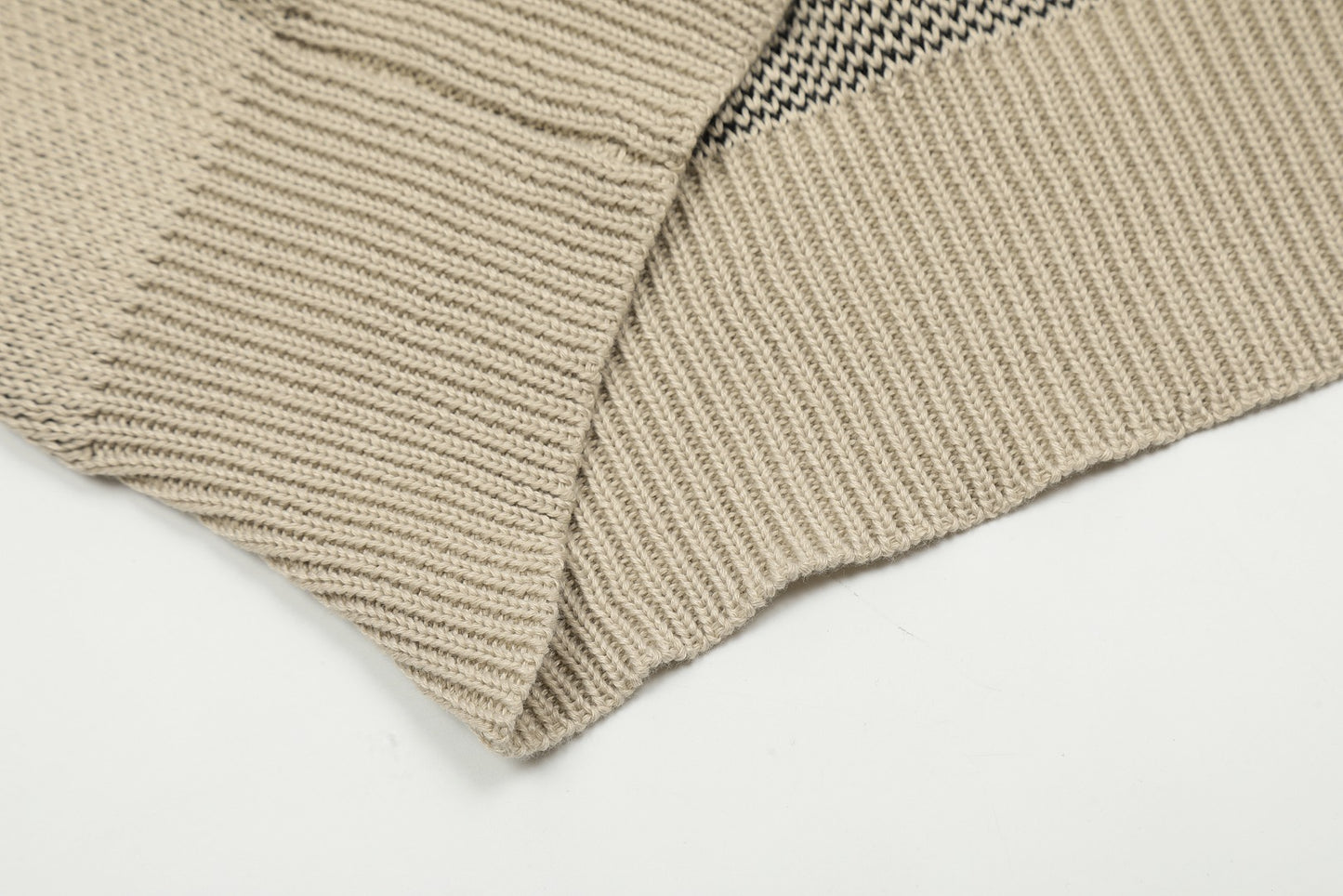 Fear of God ESSENTIALS Classic Letter Crewneck Sweater