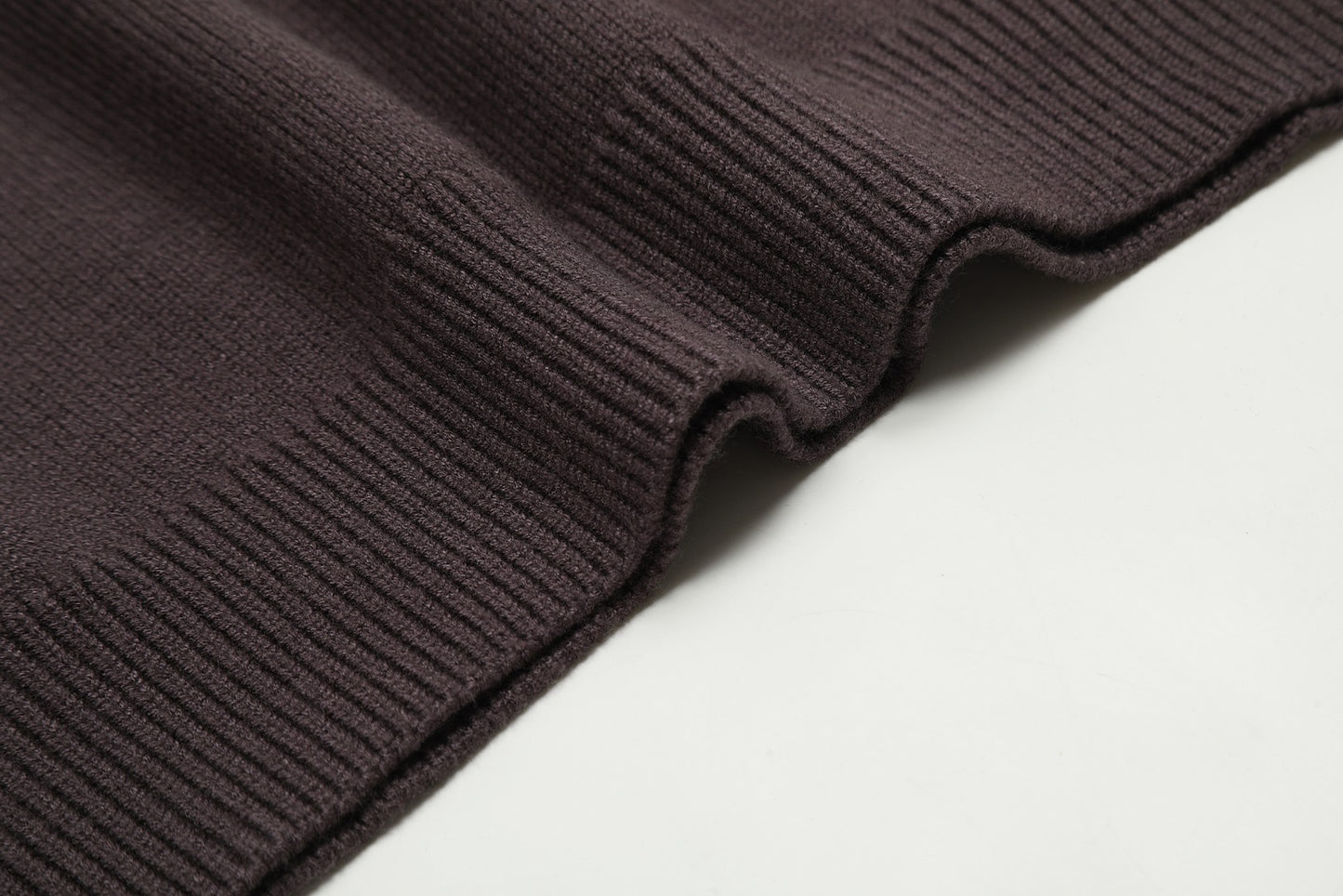 Fear of God Essentials Classic Polo Collar Sweater – 2024 Autumn Collection