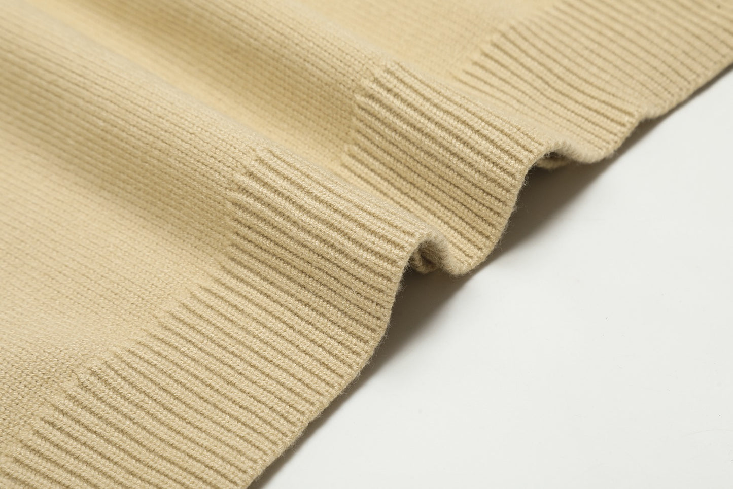 Fear of God Essentials Classic Polo Collar Sweater – 2024 Autumn Collection