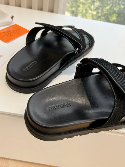 Hermès Pig Nose Thong Sandals – 2024 Spring/Summer Collection