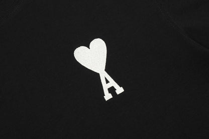 AMI Paris Classic Large Logo Embroidered Heart T-Shirt – 2025SS