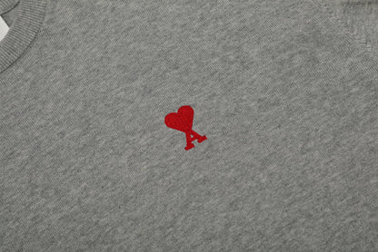 AMI Paris Classic Heart Embroidered Knit Short Sleeve – 2025SS
