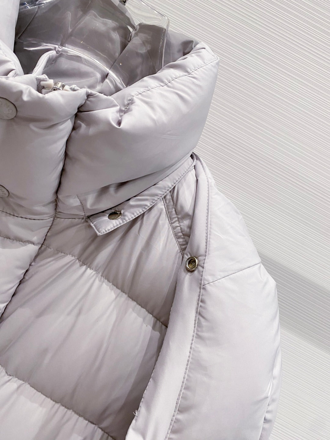 Moncler Maya 70 Matte Down Jacket – 2025