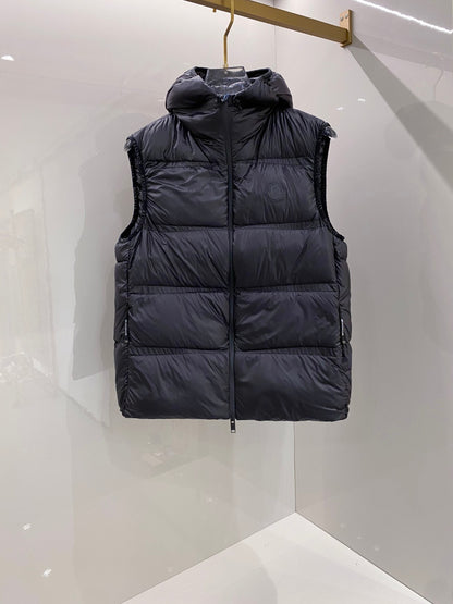 Moncler Goose Down Puffer Jacket – 2025FW