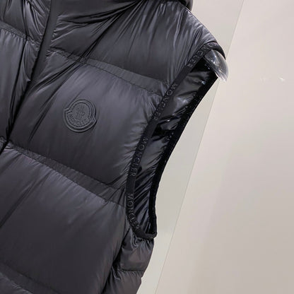 Moncler Goose Down Puffer Jacket – 2025FW