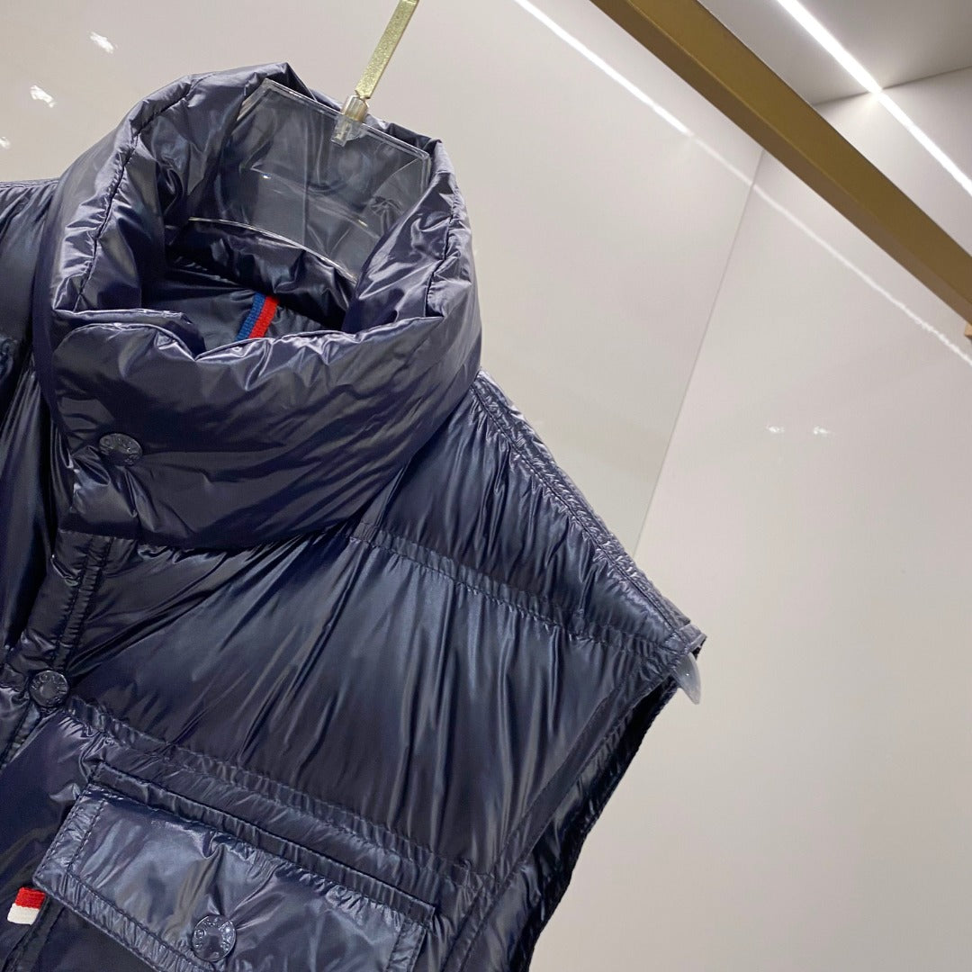 Moncler Goose Down Puffer Jacket – 2025FW