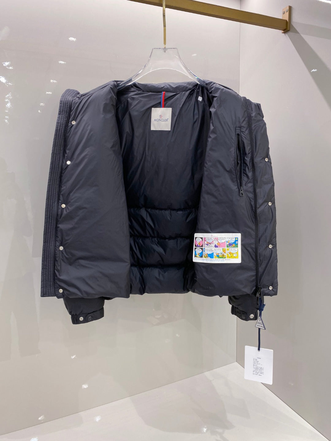 Moncler Goose Down Puffer Jacket – 2025FW